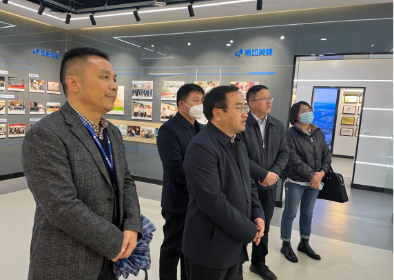 28圈集团,长沙杀虫剂,长沙光气衍生物,长沙氨基酸保护剂,长沙锂离子电池材料